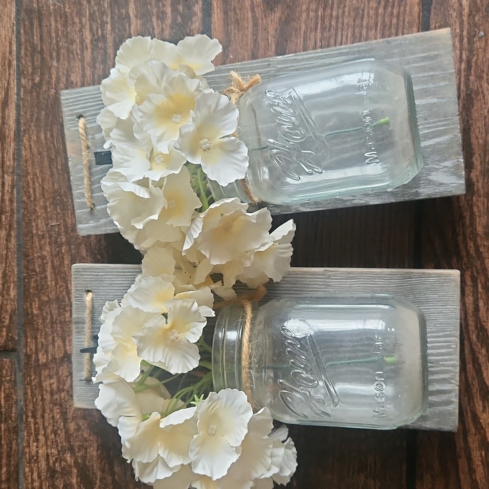 2 Piece Hanging Wall Decor